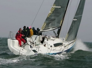  Rentar un barco en el mar 